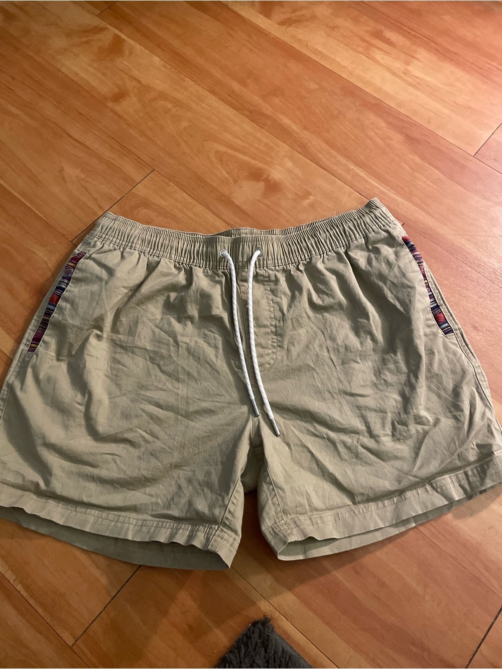 Men's Khaki Cargo Drawstring Shorts